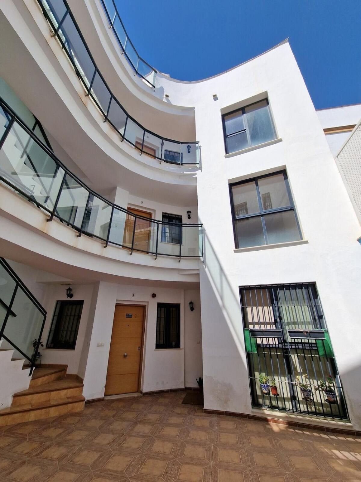 Castilla del Patrocinio, Coqueto apartamento de 1Dormitorio Sevilha Exterior foto